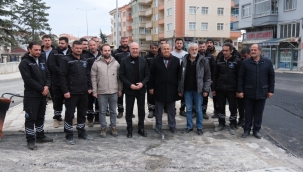 GAZİ BULVARI'NDA 350 METRELİK HAT YENİLENDİ 