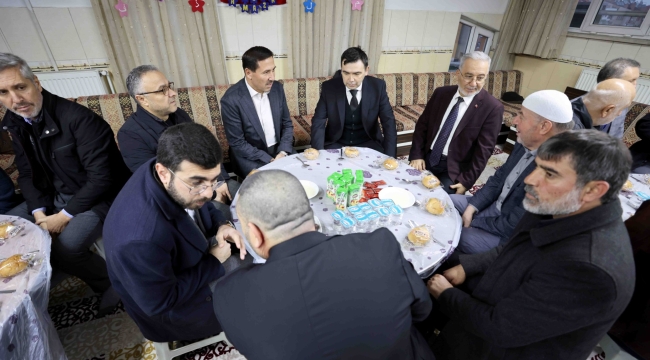 HASAN KILCA İFTAR VE TERAVİH PROGRAMLARINDA VATANDAŞLARLA BİR ARAYA GELDİ 