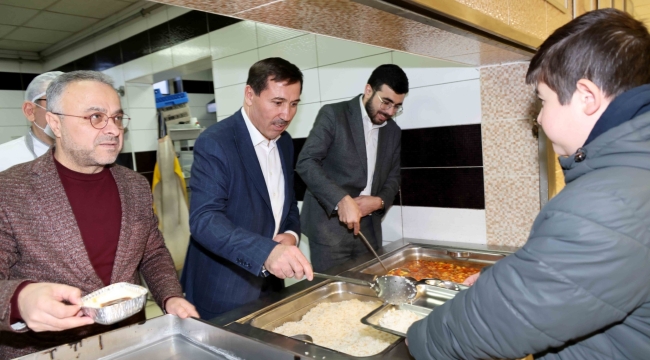 HASAN KILCA, RAMAZAN BULUŞMALARINI SÜRDÜRÜYOR 