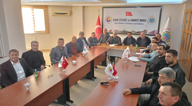 ILGIN'LI ÇİFTÇİLER KENEVİR ÜRETİMİNDE BİZDE VARIZ DEDİ 