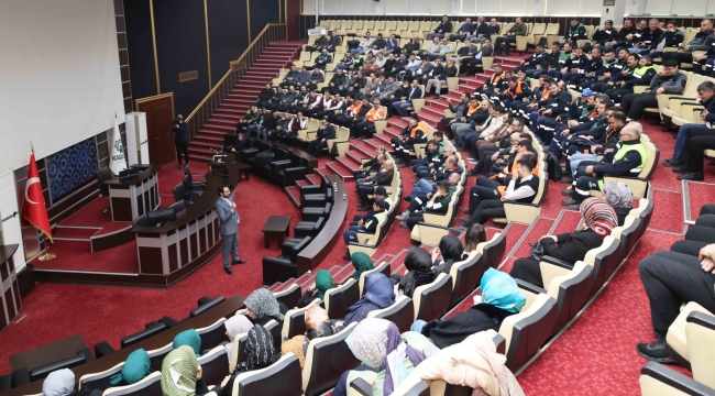 KARATAY BELEDİYESİ'NDEN DİJİTAL BAĞIMLILIĞA KARŞI FARKINDALIK EĞİTİMİ 