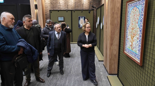 KARATAY'DA "EVAN-İ KAŞİ" SERGİSİ AÇILDI 