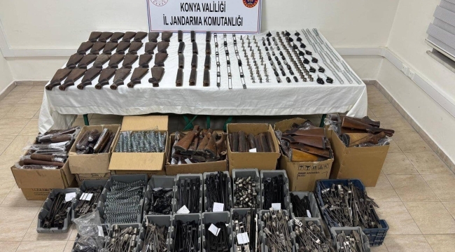 Konya Jandarma'dan Silah Kaçakçılarına Geçit Yok: Binlerce Parça Ele Geçirildi!