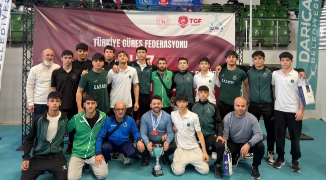 KONYA TARİHİNDE BİR İLK: KARATAY ŞAMPİYON 