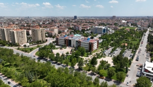 SELÇUKLU, NÜFUSUYLA 50 İLDEN BÜYÜK 