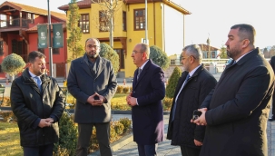 SURİÇİ ÇARŞISI HAREKETLENİYOR 