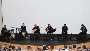 ANTALYA DEVLET KONSERVATUVARI TÜRK HALK MÜZİĞİ KONSERİNE YOĞUN İLGİ 