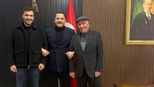 DEDE VE TORUNDAN KAYMAKAM TAŞAVLI'YA ZİYARET 