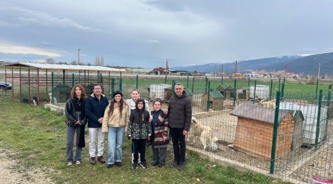 EĞİTİM-İŞ'TEN AKDOHAY'A MAMA DESTEĞİ 