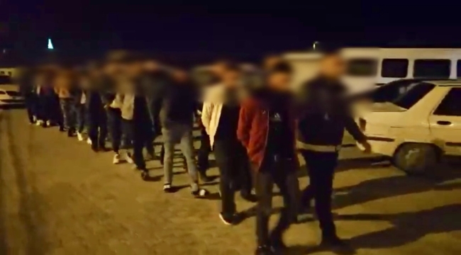 GÖÇMEN KAÇAKÇILIĞI OPERASYONU: 3 TUTUKLAMA 