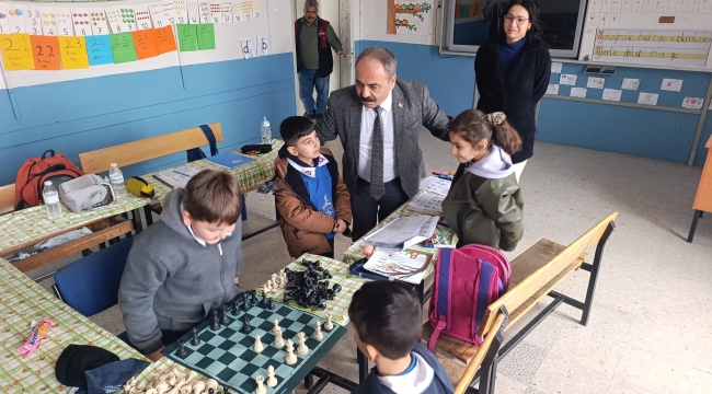 İşcan'dan Koçyazı Okullarına Ziyaret 