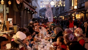 KARATAY'DA BİNLERCE KİŞİLİK KARDEŞLİK SOFRASI 