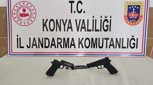 Konya'da Jandarmadan Silah Kaçakçılarına Geçit Yok: Çok Sayıda Silah Ele Geçirildi! 