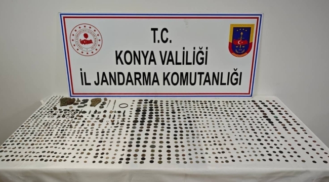 Konya'da Tarihi Eser Operasyonu: Yaklaşık Bin Parça Ele Geçirildi! 