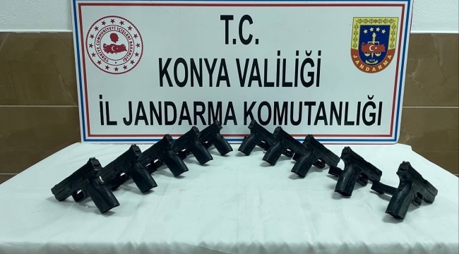 Konya Jandarma'dan Silah Kaçakçılarına Darbe: Çok Sayıda Silah Ele Geçirildi! 