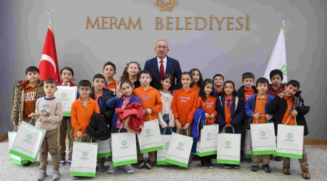 MERAM BELEDİYESİ MİNİK MİSAFİRLERİNİ AĞIRLADI 