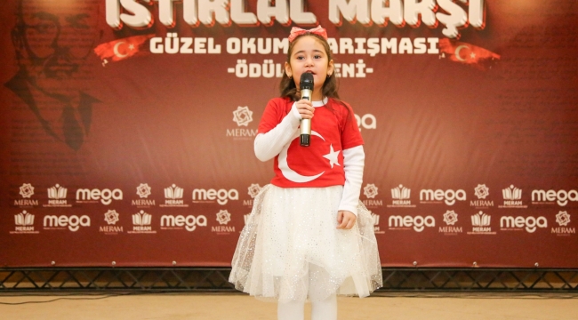 MERAM'DA İSTİKLAL MARŞINI EN GÜZEL OKUYAN MİNİKLER YİNE SAHNEDE 