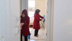 MERAM'DAN BAYRAM ÖNCESİ GÖNÜLLERİ ISITAN HİZMET 