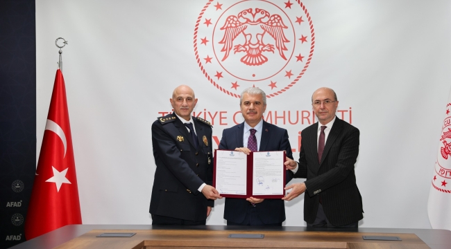 SELÇUKLU'DA PARK GÜVENLİĞİNİ ARTIRMAYA YÖNELİK ÖNEMLİ BİR ADIM ATILDI 