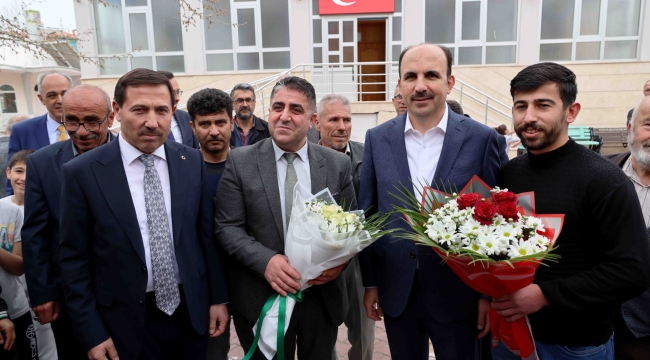 BAŞKAN ALTAY VE BAŞKAN KILCA İSTİKLAL MAHALLESİ'NDE VATANDAŞLARLA BULUŞTU 