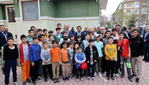 BAŞKAN ALTAY VE BAŞKAN KILCA İSTİKLAL MAHALLESİ'NDE VATANDAŞLARLA BULUŞTU 