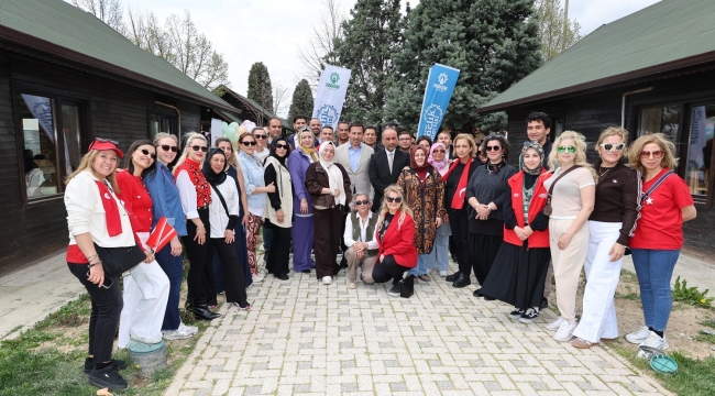 BAŞKAN KILCA ÇOCUKLARIN 23 NİSAN SEVİNCİNE ORTAK OLDU 