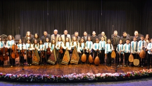 Geleceğin Sanatçıları Türk Müziği Günleri'nde Sahneye Çıktı 