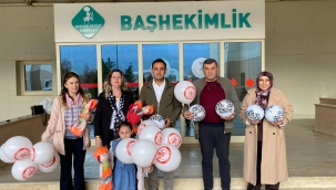 GÜLÜMSEYEN ÇOCUKLAR DERNEĞİ'NDEN HASTANEDE ANLAMLI 23 NİSAN ZİYARETİ 