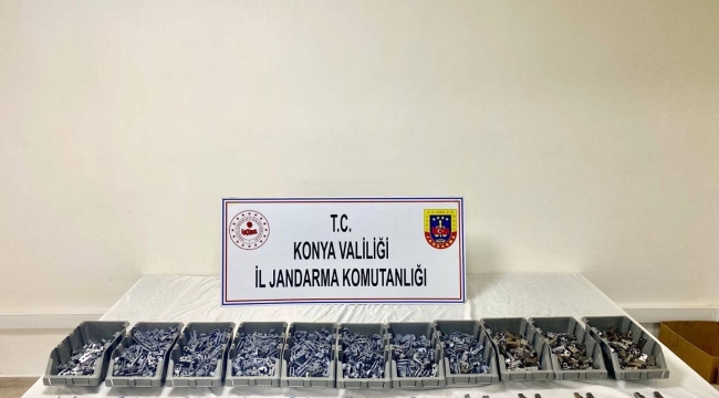 Konya'da Jandarmadan Silah Kaçakçılarına Darbe: Çok Sayıda Mühimmat Ele Geçirildi 