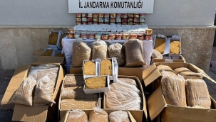 Konya'da Kaçakçılara Jandarma Darbesi: Binlerce Makaron ve Tonlarca Tütün Ele Geçirildi! 