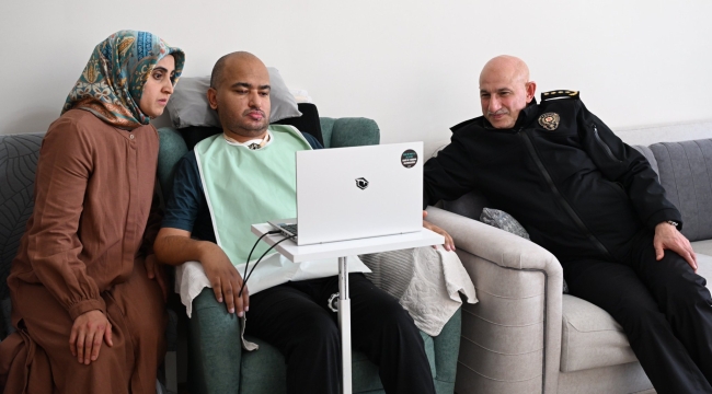 Konya Emniyeti'nden Duygulandıran Ziyaret: "Her Zaman Yanınızdayız" 