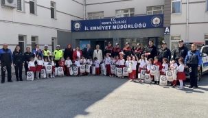 Konya İl Emniyet Müdürlüğü'nde Bayram Coşkusu: Geleceğin Kahramanları Ziyaretteydi! 
