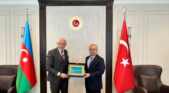 NEÜ, Uluslararasılaşma Adımlarını Azerbaycan'da Güçlendirdi 