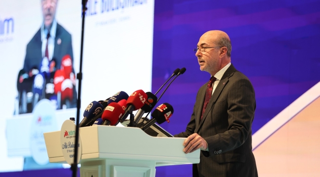 SAĞLIK BAKANI MEMİŞOĞLU ANNE BABA ADAYLARI İLE "İLK ADIM EBE GEBE OKULU AİLE BULUŞMASI"NDA BİR ARAYA GELDİ 