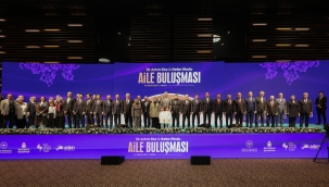 SAĞLIK BAKANI MEMİŞOĞLU ANNE BABA ADAYLARI İLE "İLK ADIM EBE GEBE OKULU AİLE BULUŞMASI"NDA BİR ARAYA GELDİ 