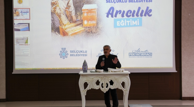 SELÇUKLU'DA ARICILIK EĞİTİMİ VE HİBE DESTEĞİ SÜRÜYOR 