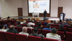 SELÇUKLU'DA ARICILIK EĞİTİMİ VE HİBE DESTEĞİ SÜRÜYOR 