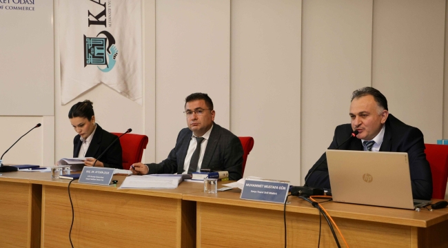 Ticaret Sicili Süreçleri, Hukuk Fakültesi Öğrencileri ve Mezunlarıyla Uygulamalı Olarak Ele Alındı 