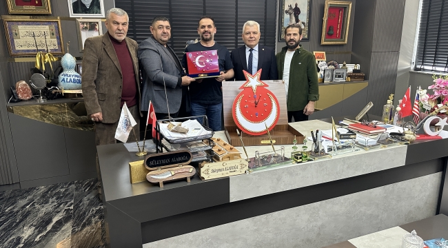 Tokarev Silah Sanayi'ye Önemli Ziyaret: Siyaset ve Medya Dünyasından Çıkarma 