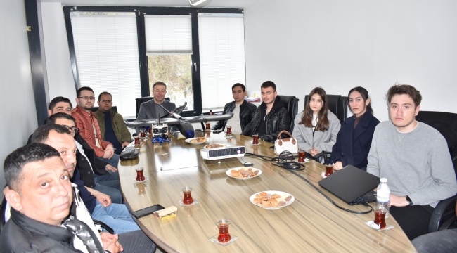 AKŞEHİR TİCARET VE SANAYİ ODASI'NDA TEKNOLOJİ VE GENÇLİK ODAKLI TOPLANTI GERÇEKLEŞTİRİLDİ 
