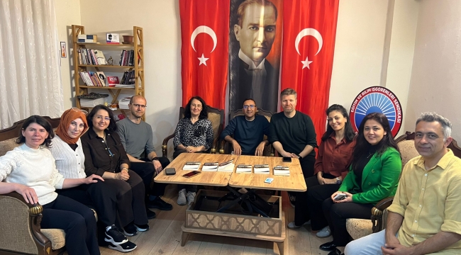 Eğitim İş Akşehir Temsilciliği'nden Edebiyat Yolculuğu: Bu Ayın Durağı "Tatar Çölü" 