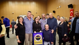 GAZİ HASAN KOCAMAZ'DAN SAADETTİN SARAN'A ANLAMLI HEDİYE 