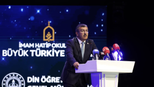 Hasan Ekici :İmam hatip okulları Türkiye'nin ufkunu aydınlatan kutlu çatılardır 