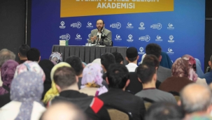 KARATAY'DA "EVLİLİK VE AİLE GELİŞİM AKADEMİSİ" YOĞUN KATILIMLA DEVAM EDİYOR 
