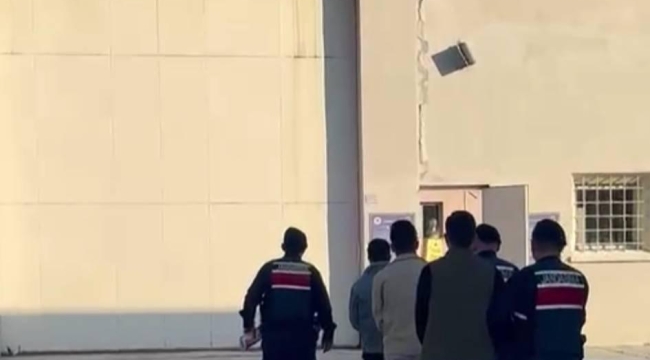 Konya'da Dev Operasyon: Jandarma Nefes Aldırmadı! Tam 465 Gözaltı 