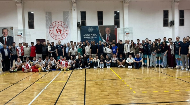 Konya'da Hakem Camiasını Buluşturan Turnuva Tamamlandı 