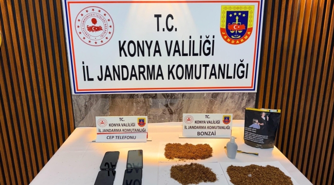 Konya'da Zehir Tacirlerine Geçit Yok: Jandarmadan Dev Operasyon 71 Kişi Yakalandı 