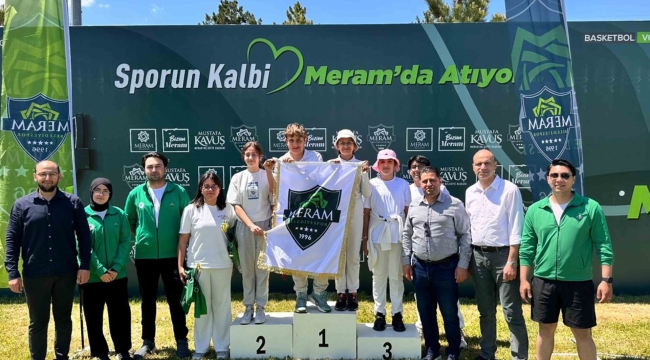 MERAMLI OKÇULAR İKİ İKİNCİLİK BİR ÜÇÜNCÜLÜK KAZANDI 