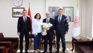 SGK Heyetinden Vali Akın'a Anlamlı Ziyaret