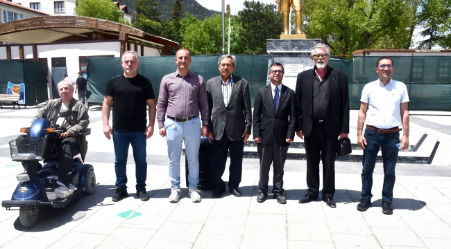 STK'LARDAN CHP'Lİ BAŞKANA VERYANSIN ! 